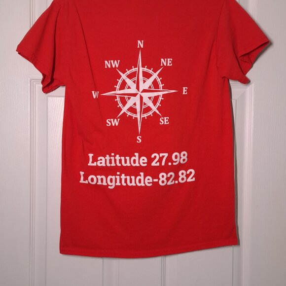 Hulk Hogan's Hangout: Clearwater, Florida USED Shirt (S, Red, Restaurant, Bar) - Picture 7 of 7